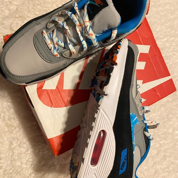 Nike Air Max 90LTR- boys size 2 - Picture 3 of 8